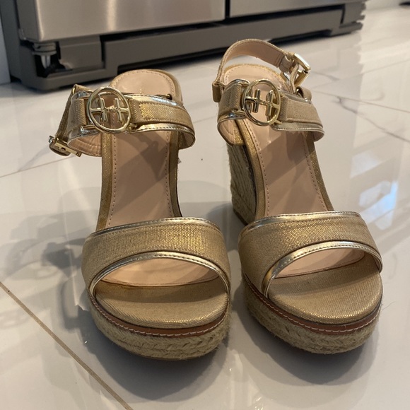 tommy hilfiger heals - Picture 2 of 5